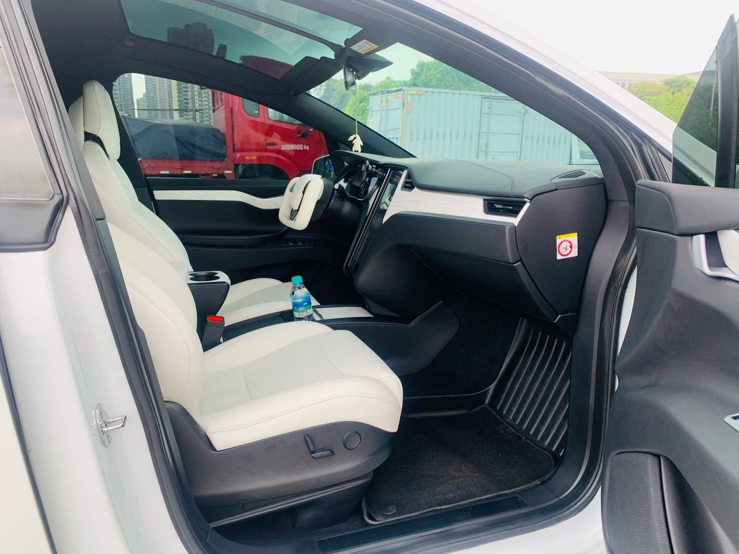 TESLA 2016 Model X Model X 75D