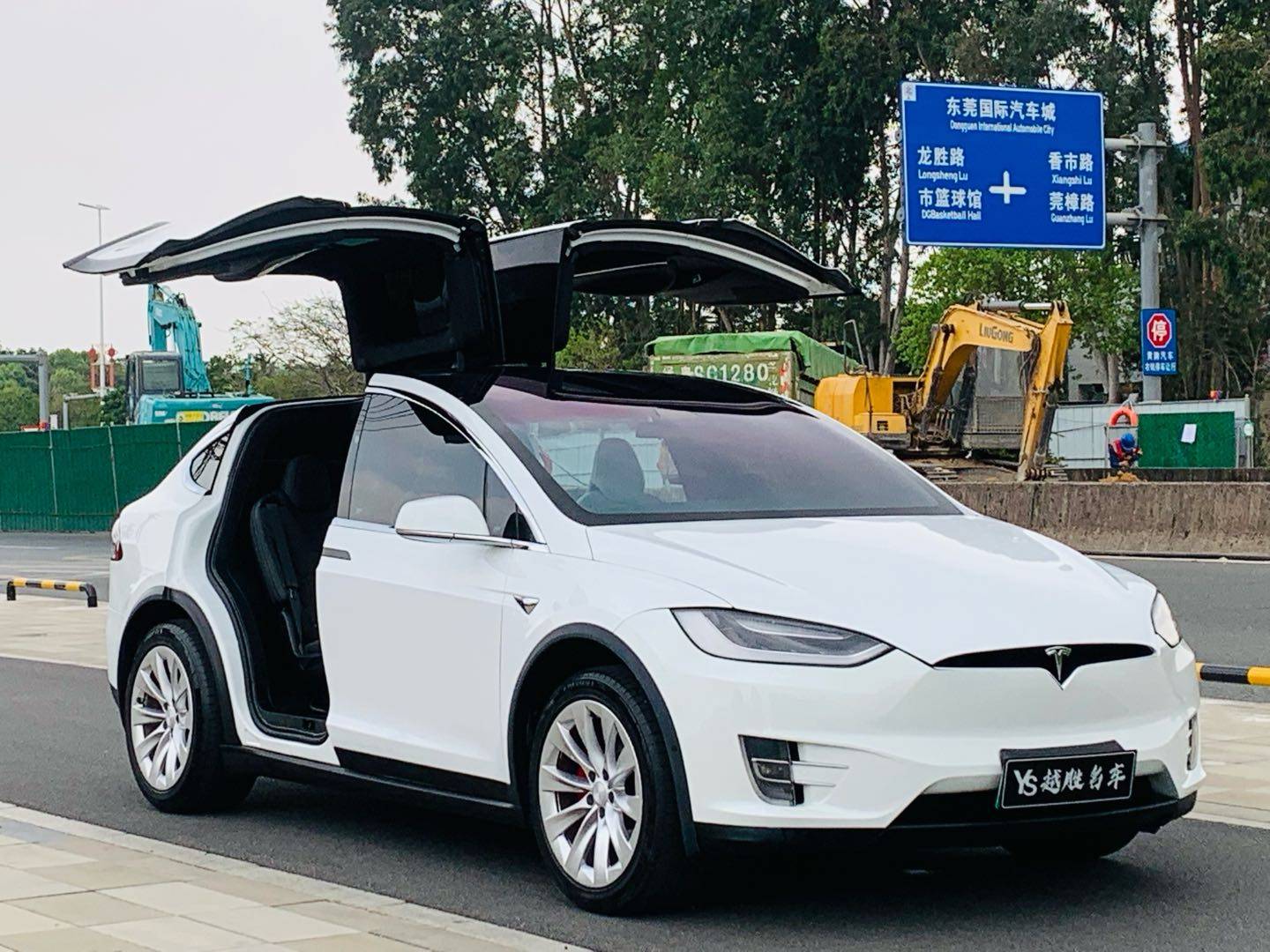 مستعمل TESLA 2016 Model X Model X 75D