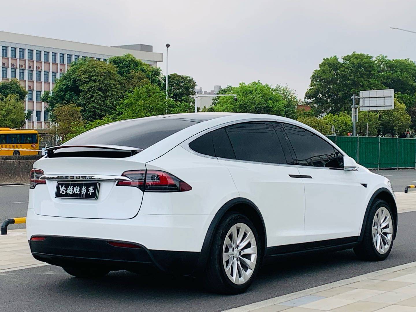 مستعمل TESLA 2016 Model X Model X 75D