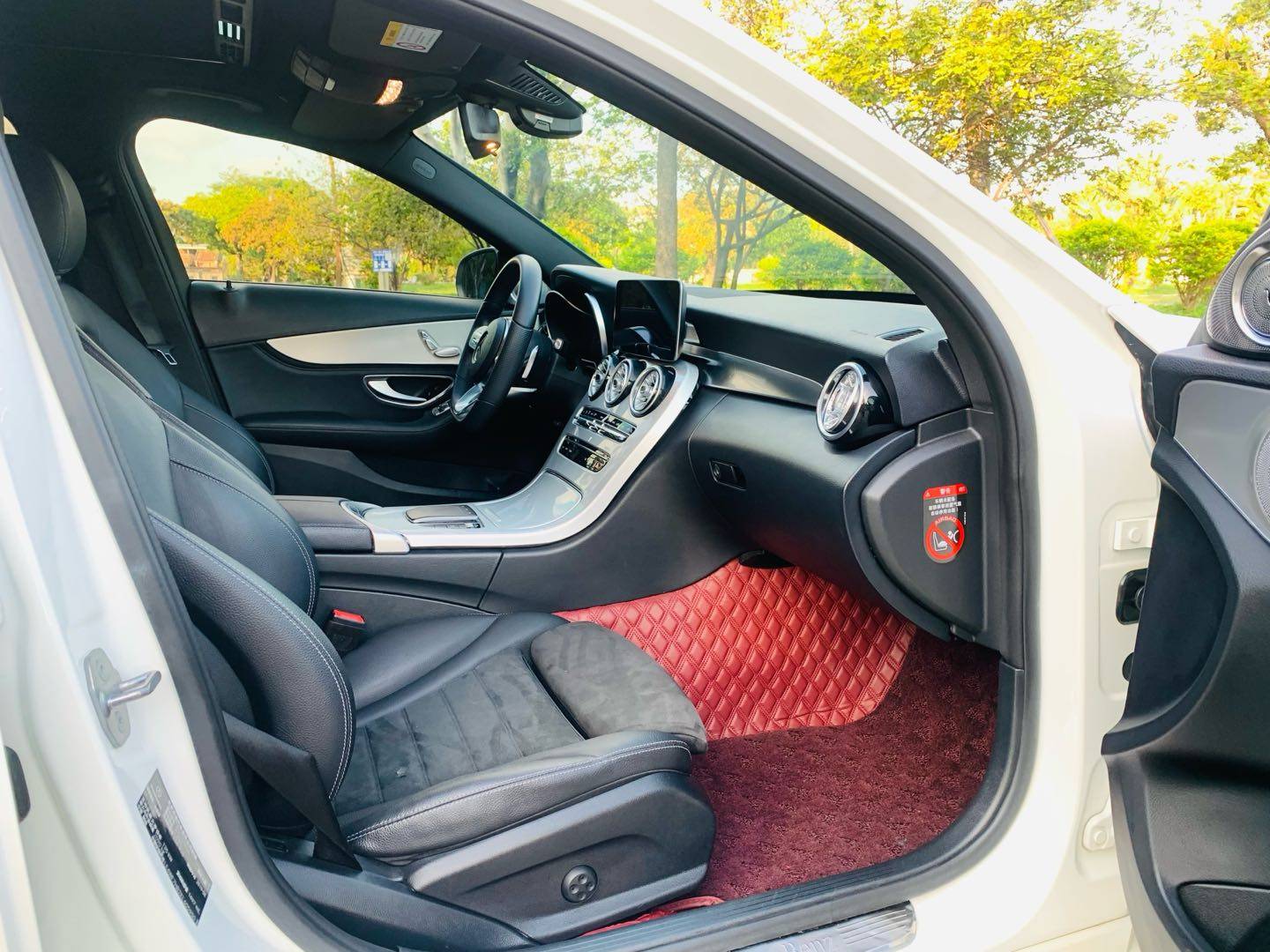 مستعمل Benz C Class 2019 C 260 Sport Edition
