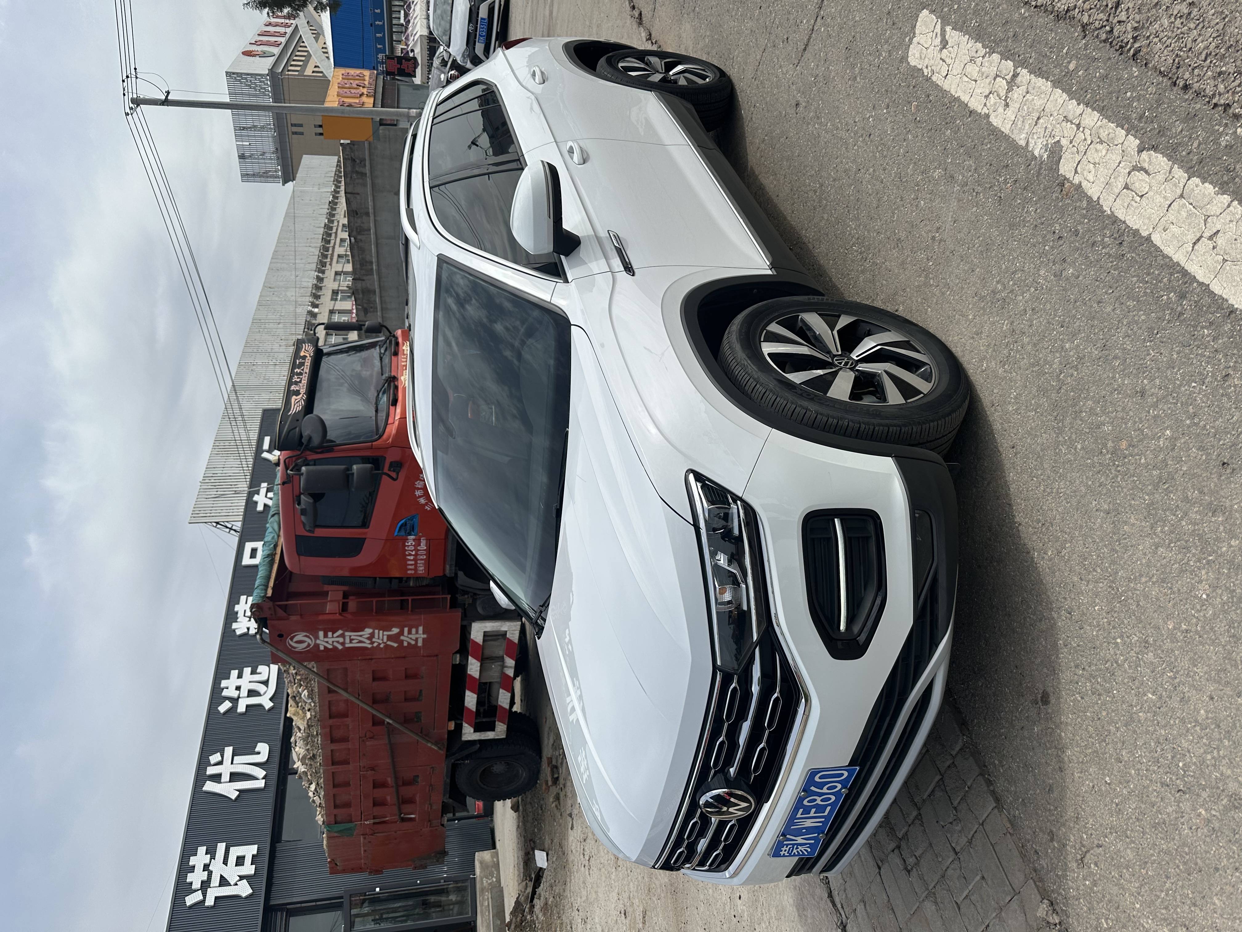 Volkswagen TAYRON 2022 280TSI 2WD Luxury Intelligent Connected Edition سيارة مستعملة