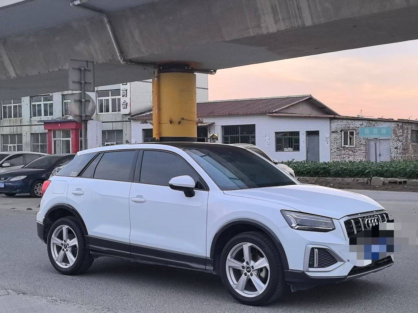 Audi Q2L 2022 35 TFSI Luxury Elegant Type