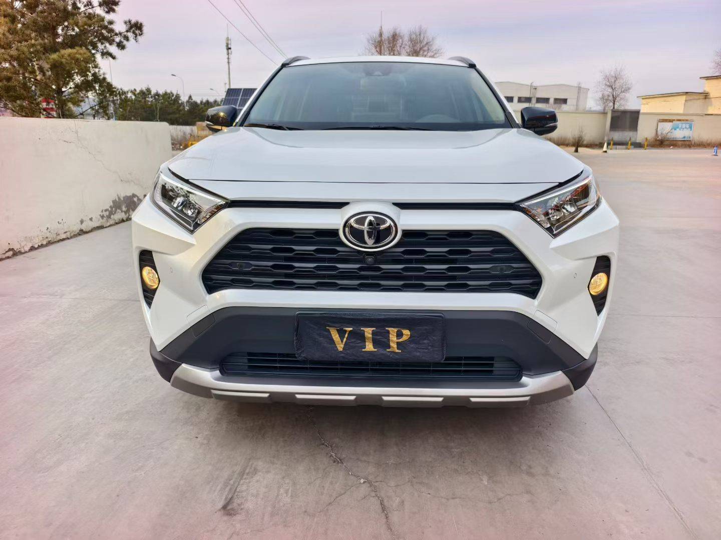 Toyota RAV4 2022 2.0L CVT four-wheel drive Fashion Plus Edition