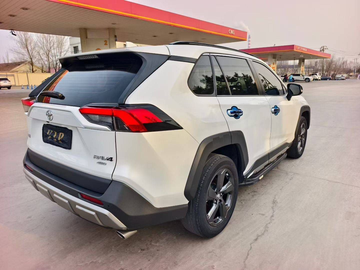 مستعمل Toyota RAV4 2022 2.0L CVT four-wheel drive Fashion Plus Edition