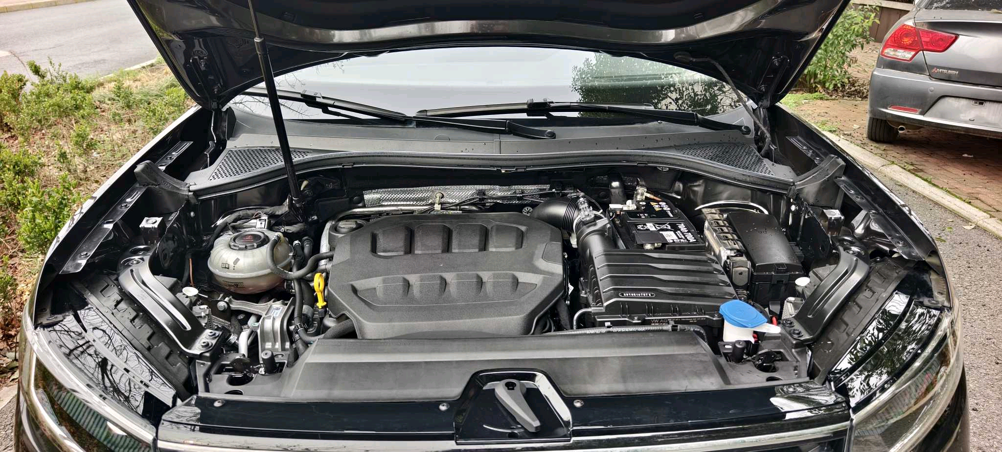 مستعمل Volkswagen TAYRON 2024 330TSI 2WD Luxury Plus National VI