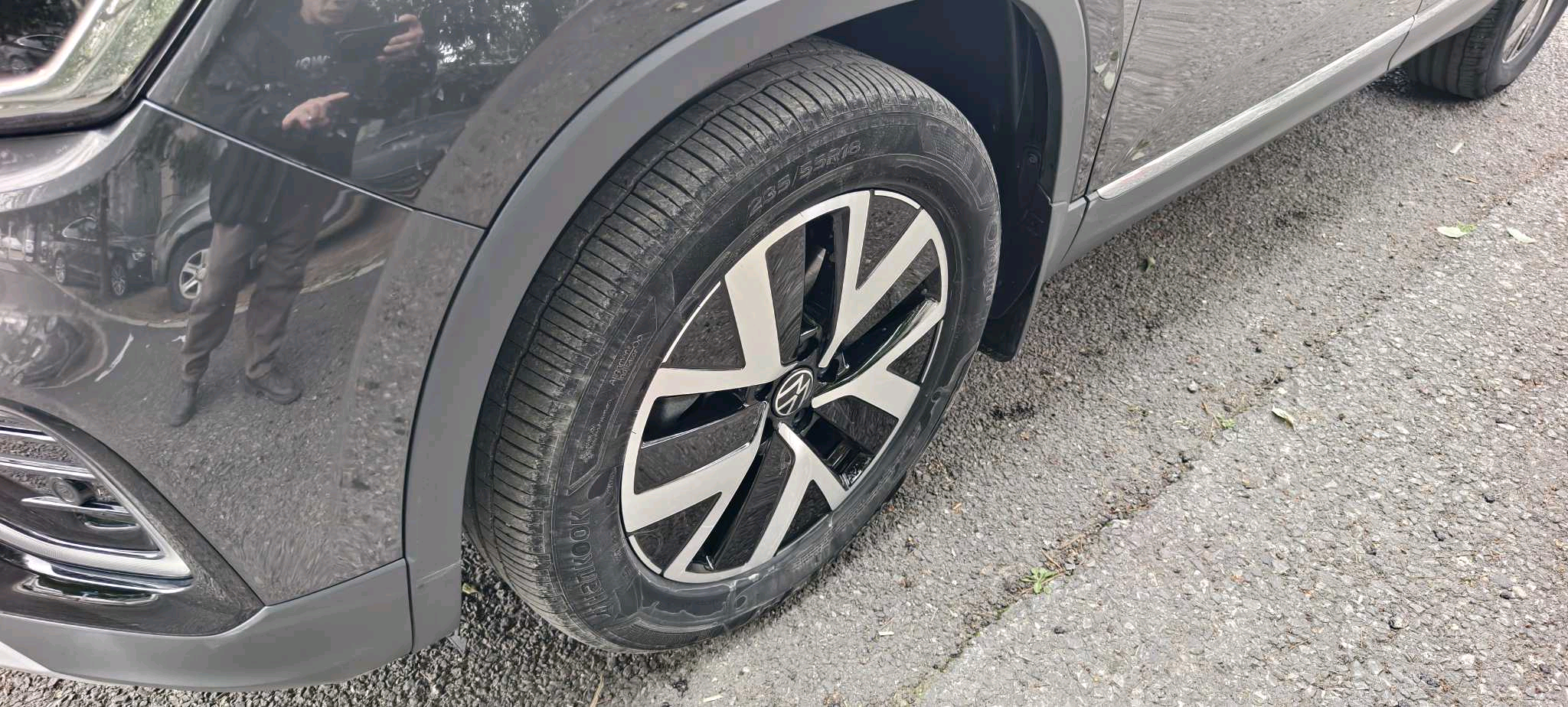 مستعمل Volkswagen TAYRON 2024 330TSI 2WD Luxury Plus National VI