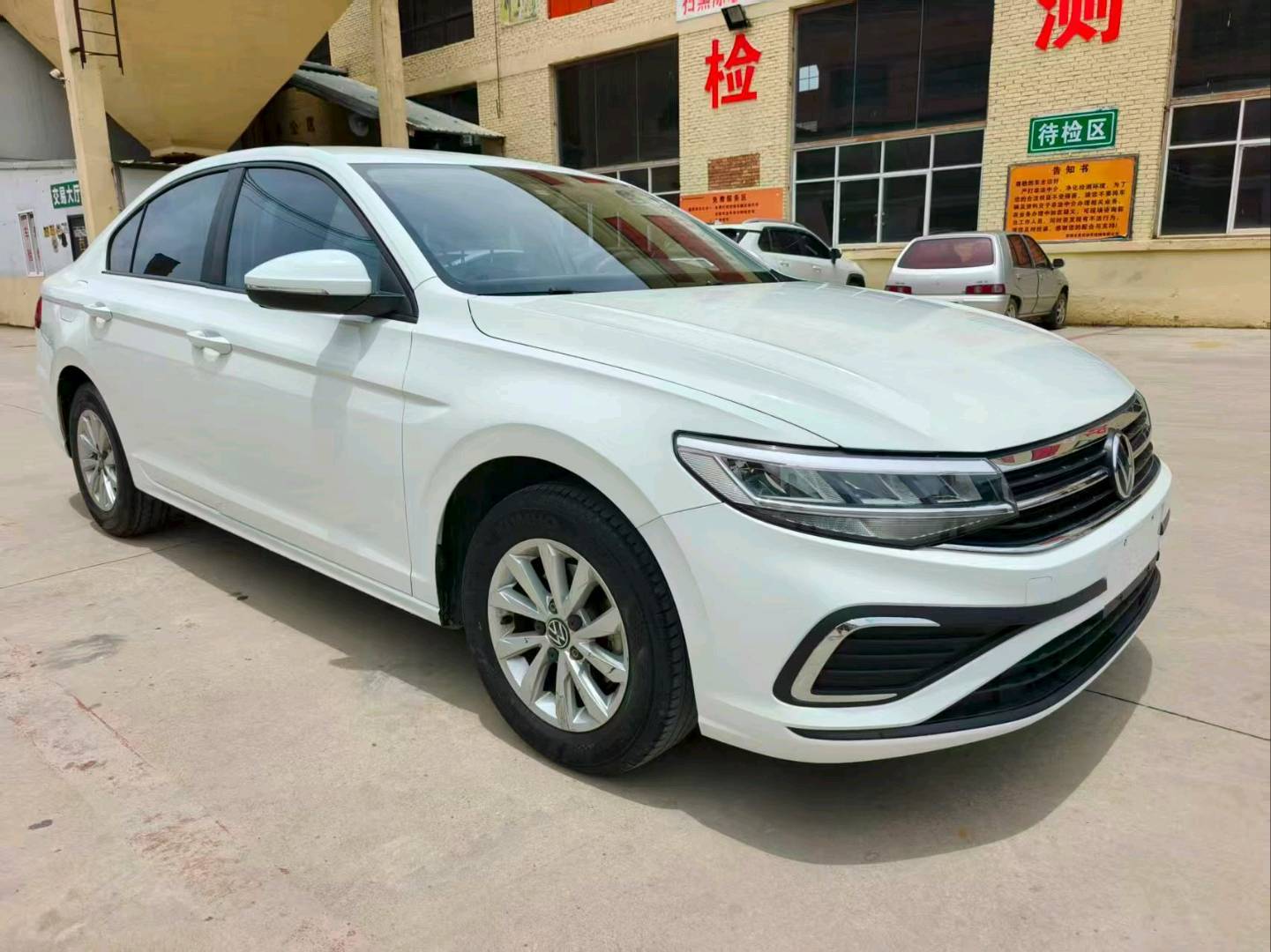 Used Volkswagen BORA 2023 230TSI DSG Comfort Model