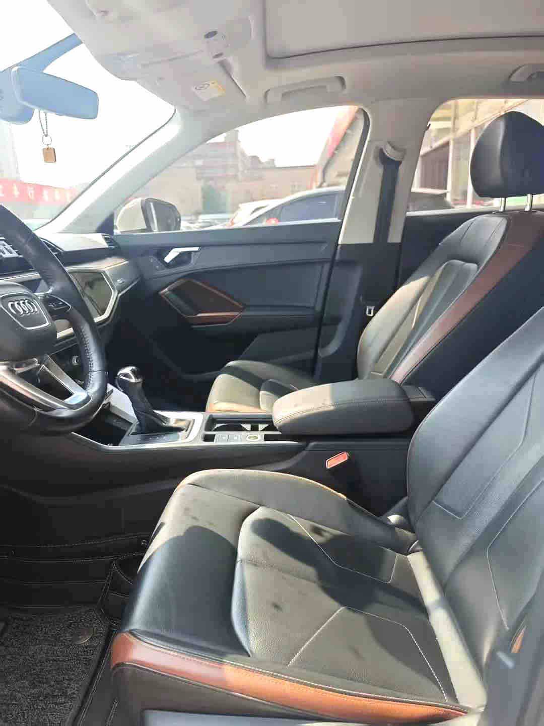Audi Q3 2023 35 TFSI Enterprising Dynamic Type