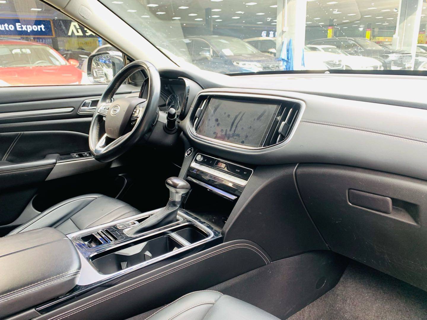 Used GAC GS8 2020 390T two wheel drive luxury version (seven seats)