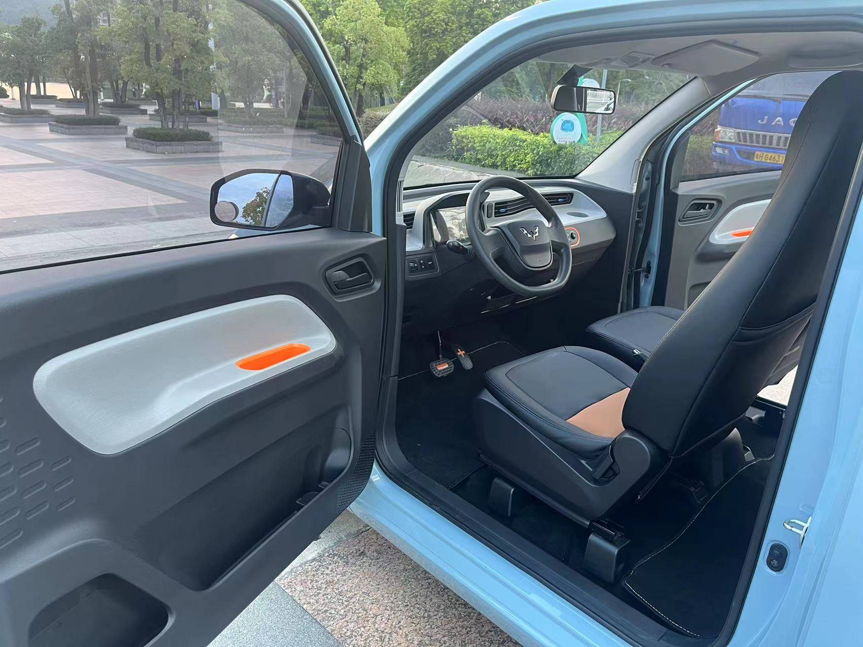 Подержанный Wuling MINIEV 2021 Macaron Fashion Lithium Iron Phosphate