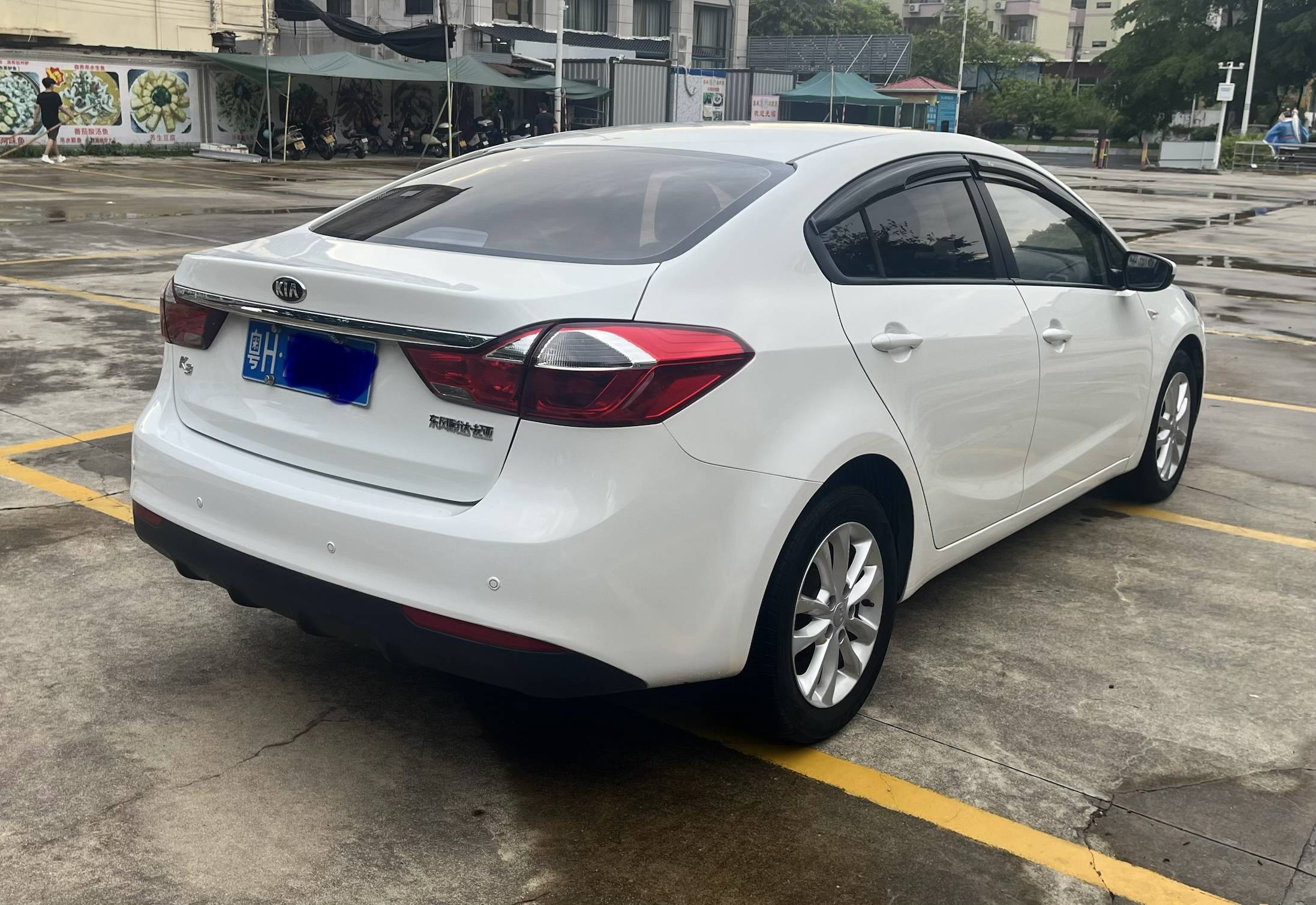Подержанный KIA K3 2016 1.6L automatic GL
