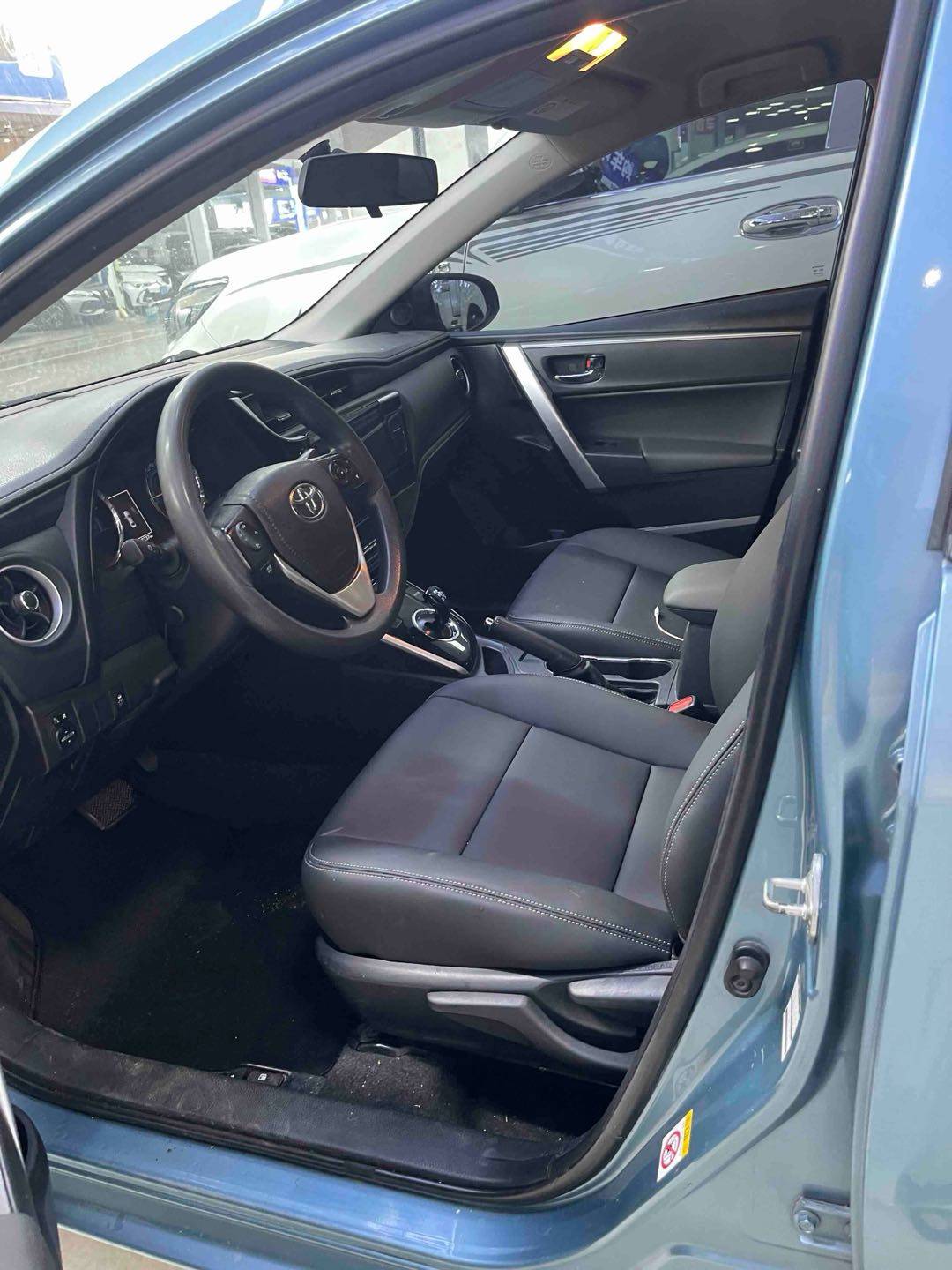 Toyota COROLLA 2017 Dual engine 1.8L E-CVT Elite Edition